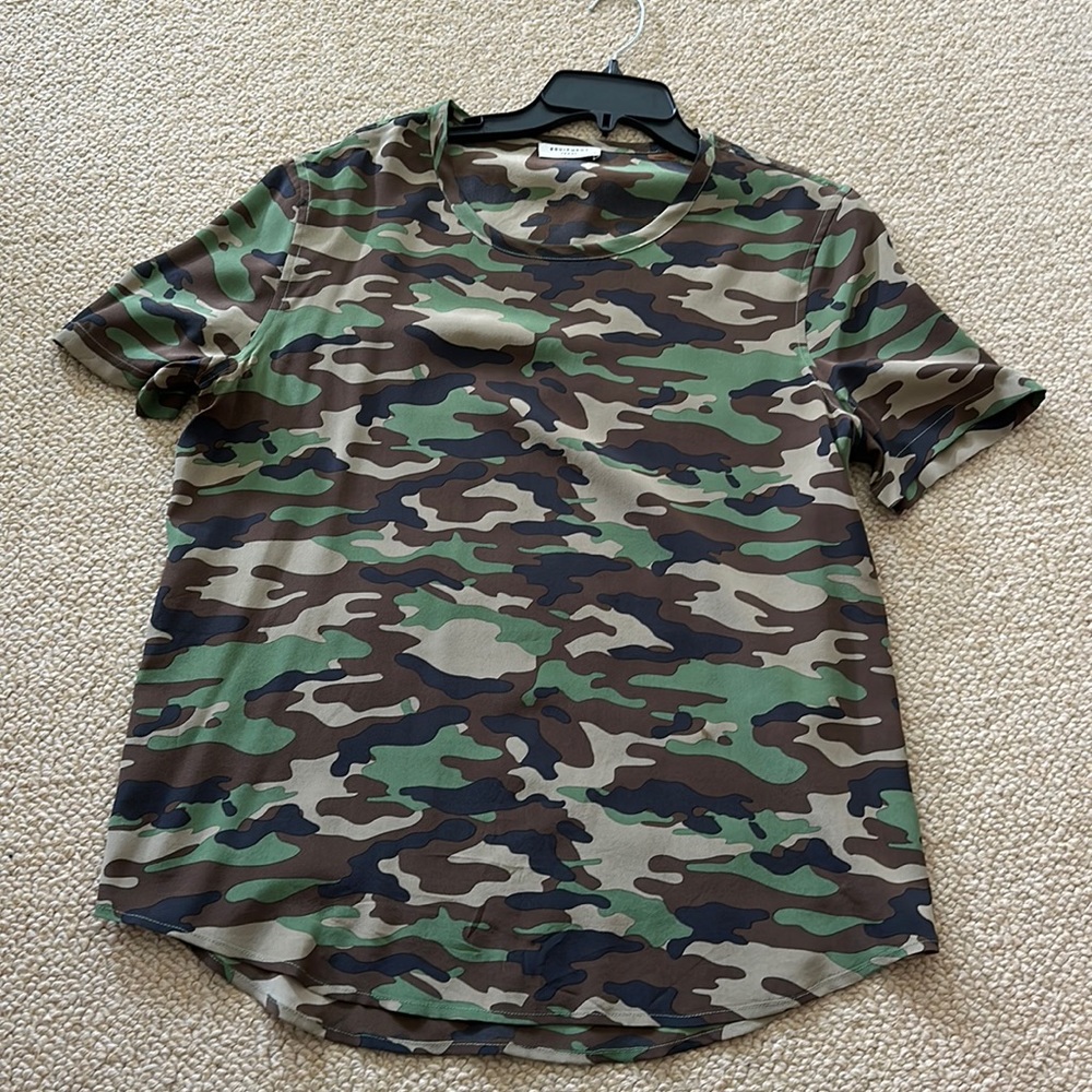 Equipment Camo Short Sleeve Silk Tee